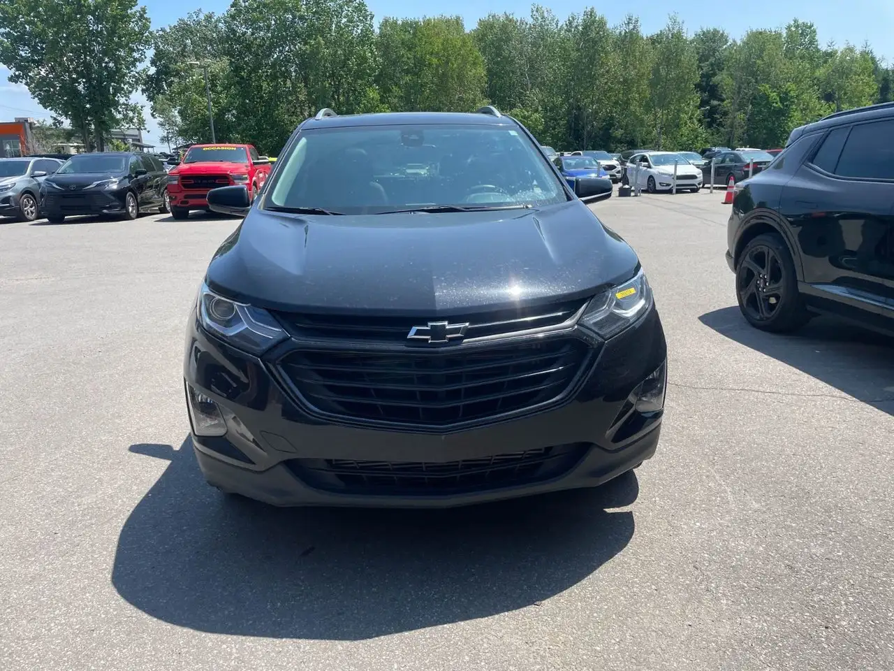 Chevrolet Equinox photo Chevrolet Equinox