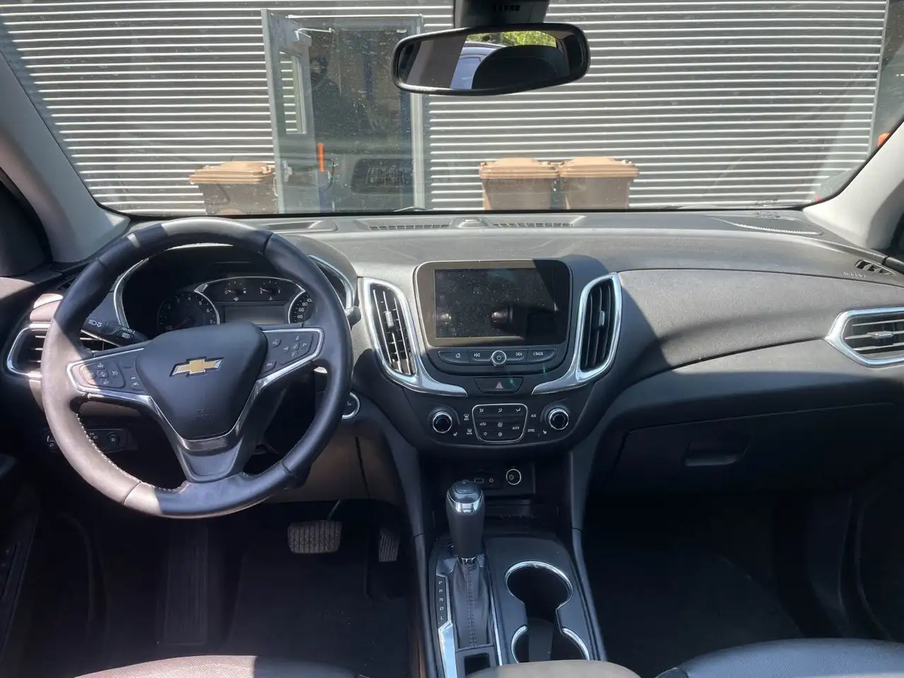 Chevrolet Equinox photo Chevrolet Equinox