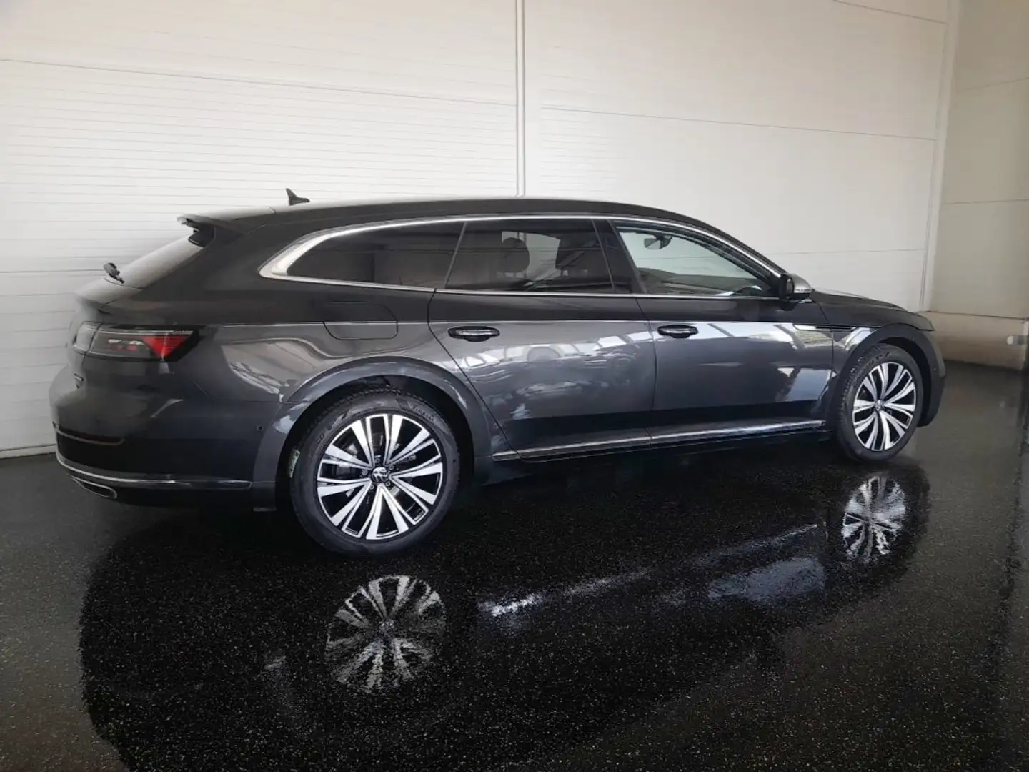 Volkswagen Arteon ELEGANCE 4x4 2,0 TDI DSG *LEDER MIT MASSAGE / IQ-LIGHT LED / VIRTUELL PRO / NAVI / ACC / E-KLAPPE / KEYLESS* Grau - 2