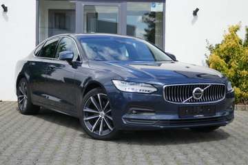 MomentumPro|AWD|LichtPak|19Zoll|Parkassist