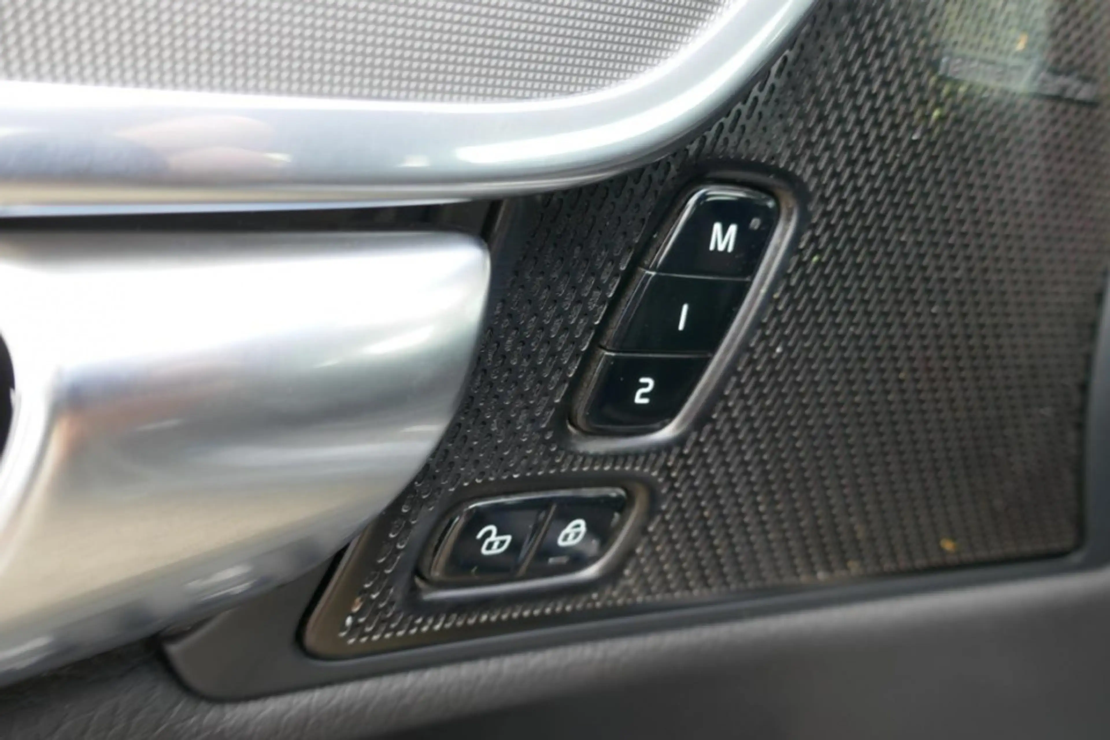Volvo S90 MomentumPro|AWD|LichtPak|19Zoll|Parkassist — photo 5