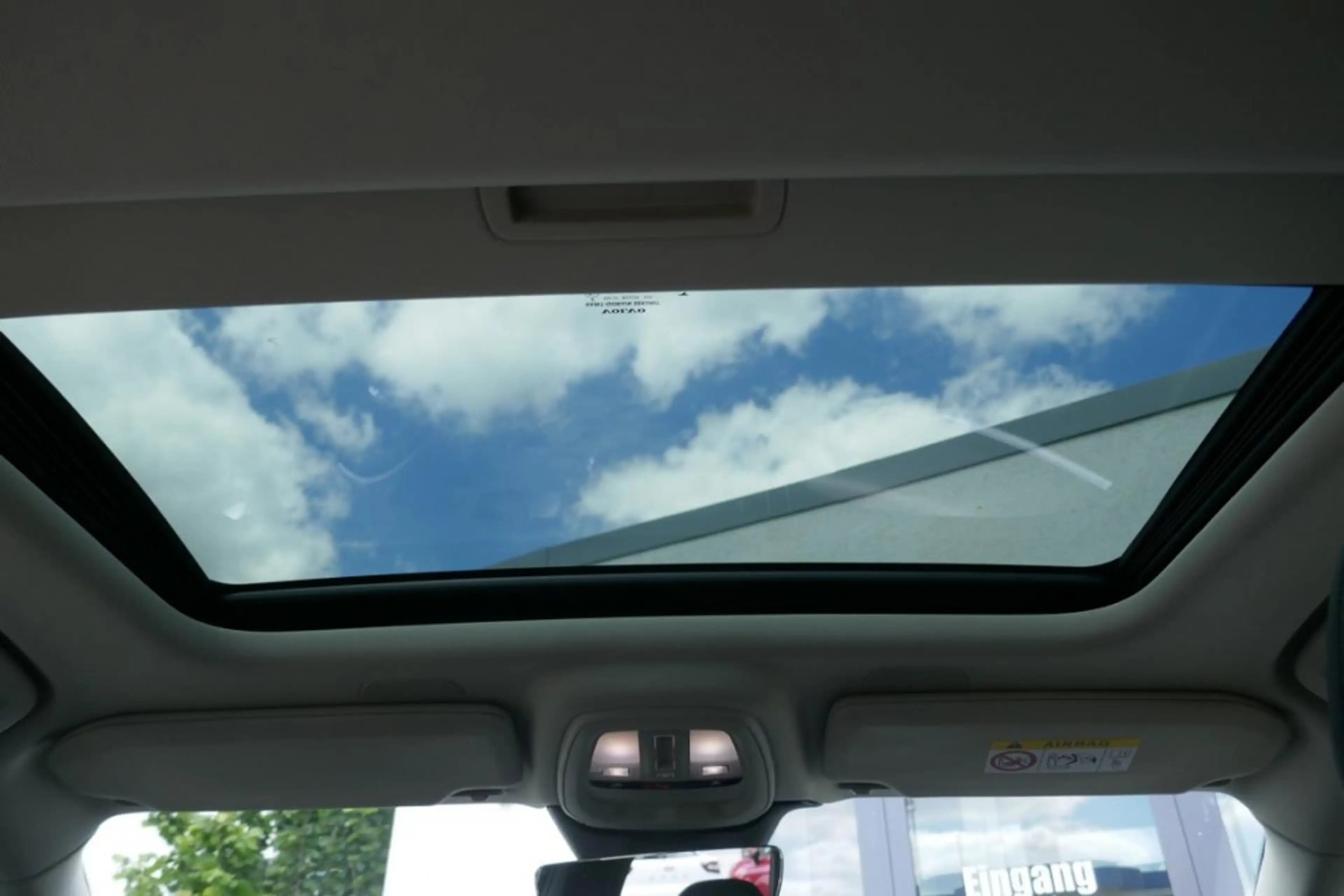 Volvo S90 MomentumPro|AWD|LichtPak|19Zoll|Parkassist — photo 9