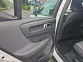 Volvo XC40 B3 Core Fahr-Paket / AHZV / Winter-Paket Weiß - thumbnail 10