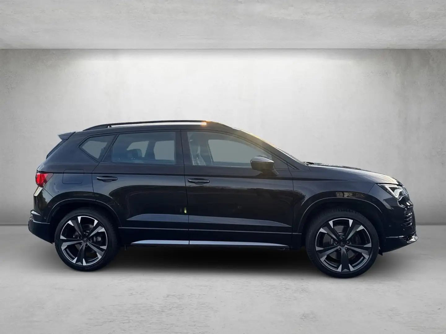 CUPRA Ateca 2.0 TSI 4Drive DSG Schwarz - 2