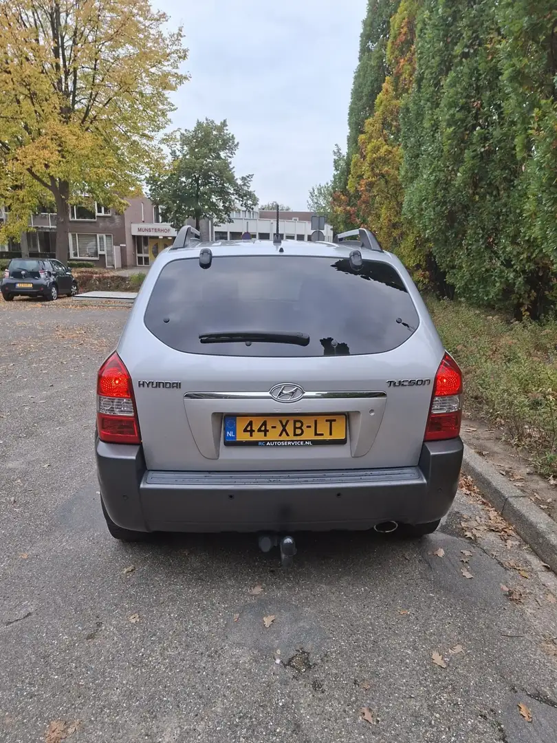 Hyundai TUCSON TUCSON 2.0i Style Zilver - 1