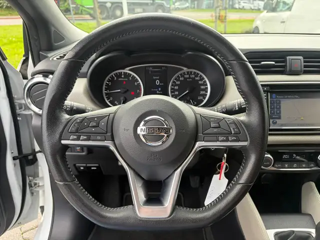 Nissan Micra view 9