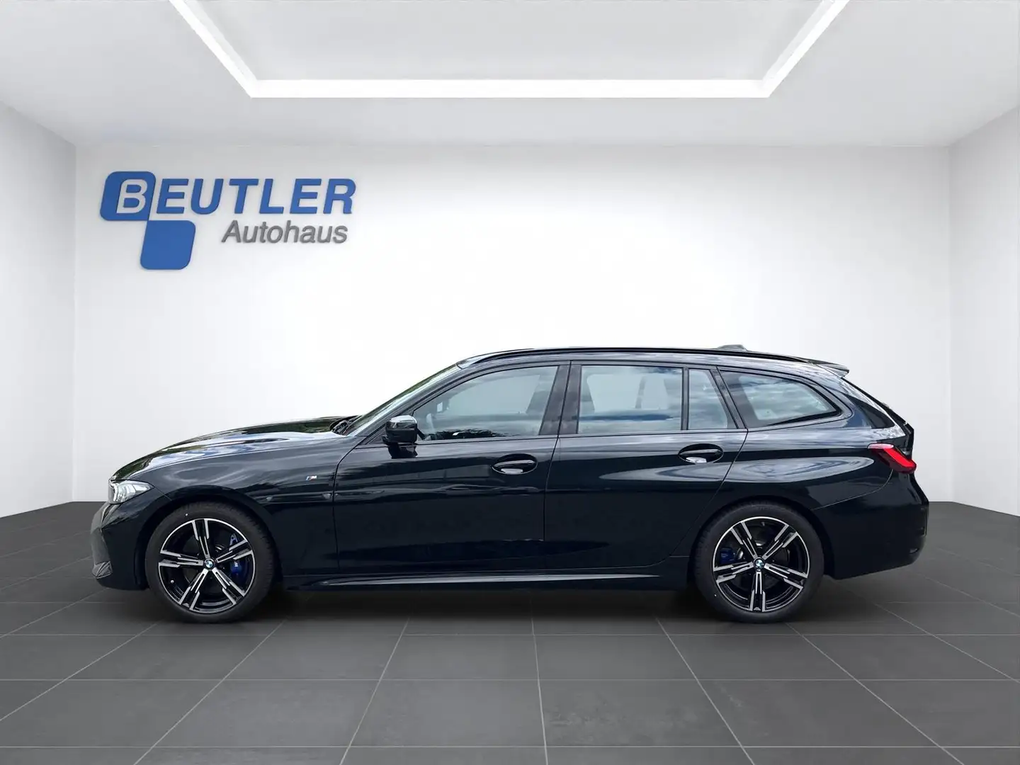 BMW 330 iA Touring  M Sport 18" ACC HiFi SHZ Negro - 2