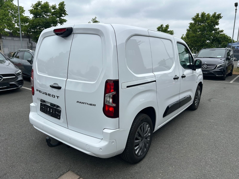 Peugeot Partner L1H1/M 96 KW — photo 7