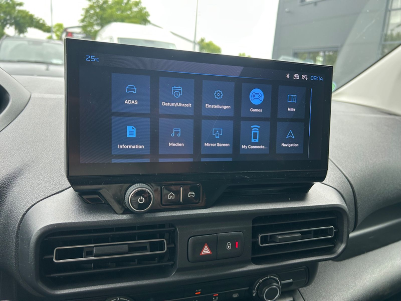Peugeot Partner L1H1/M 96 KW — photo 15