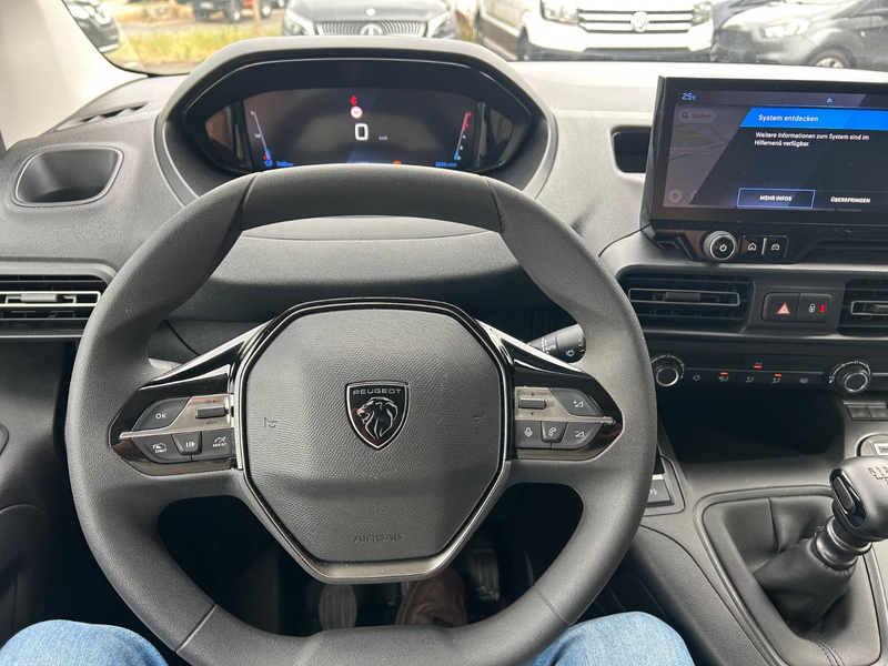 Peugeot Partner L1H1/M 96 KW — photo 12