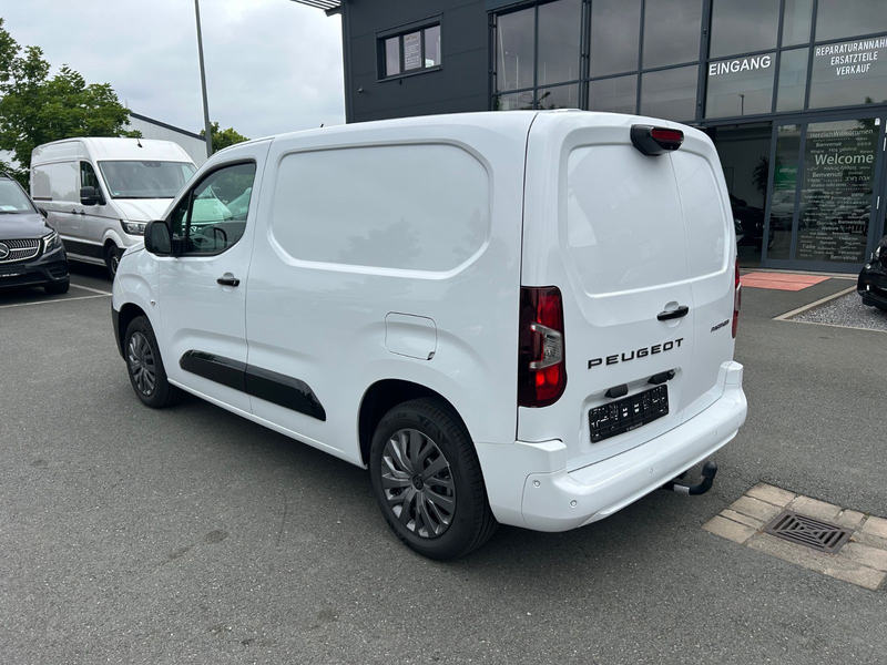 Peugeot Partner L1H1/M 96 KW — photo 6