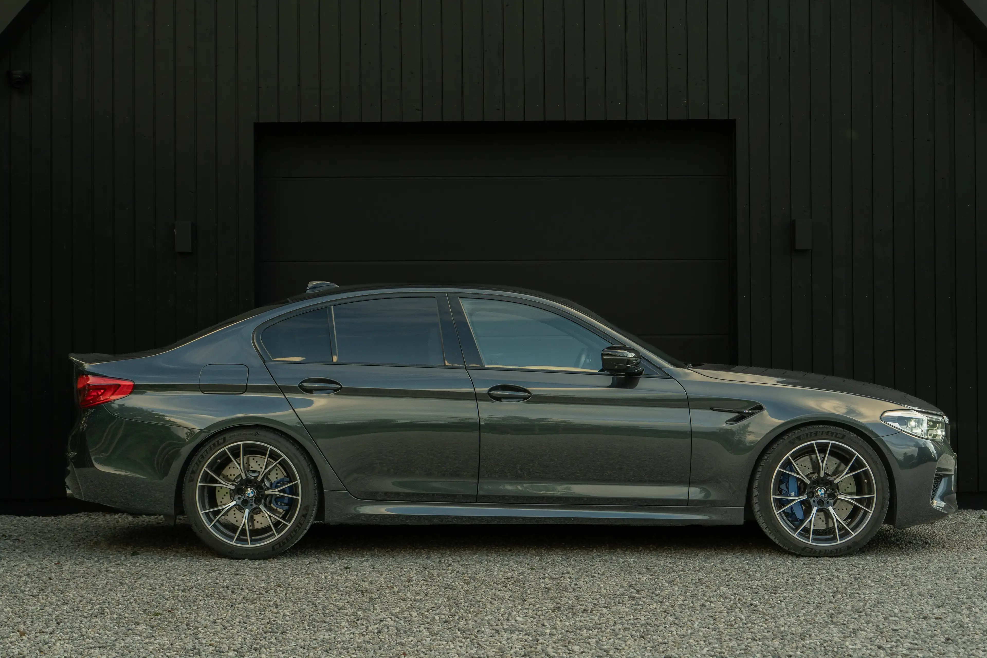 BMW M5 M5 Competition — photo 3
