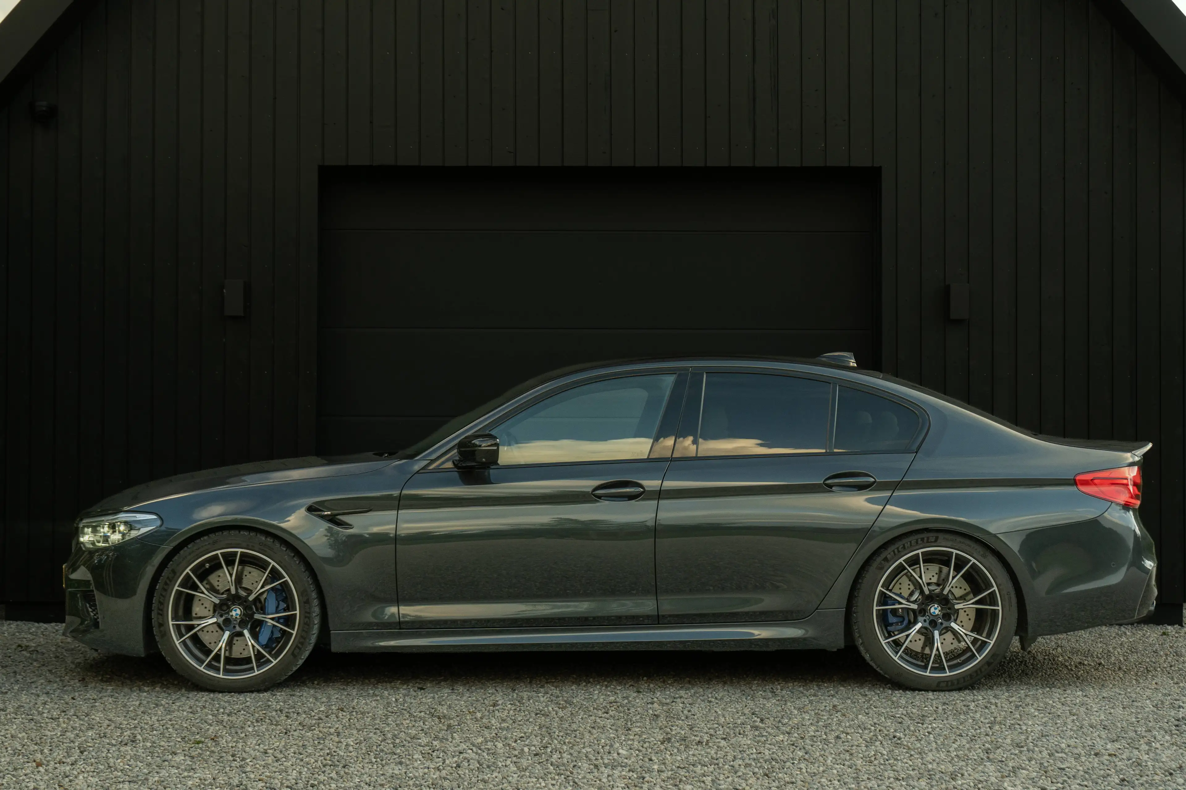 BMW M5 M5 Competition — photo 4