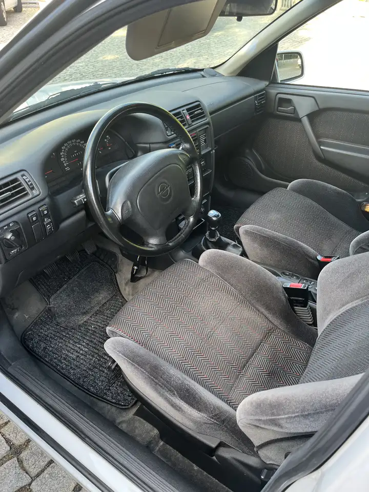 Opel Vectra A-X 4x4 Turbo – 1 von 2252 - Rarität, foto 6