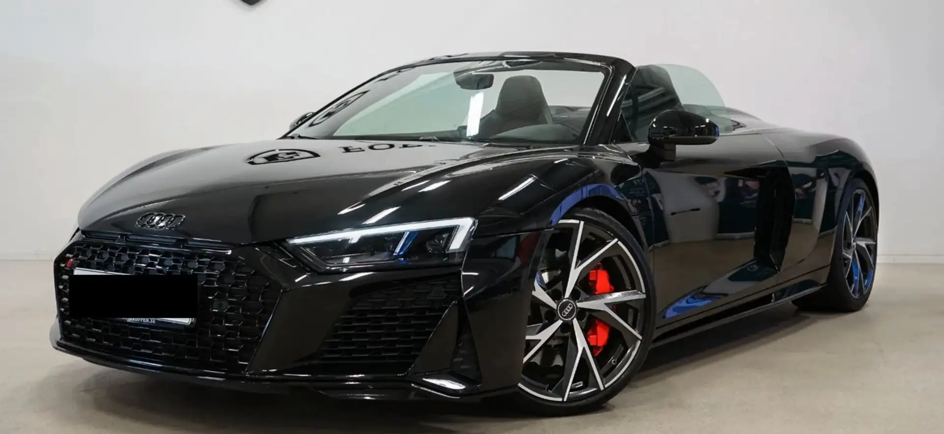 Audi R8 Spyder 5.2 FSI RWD Чёрный - 2