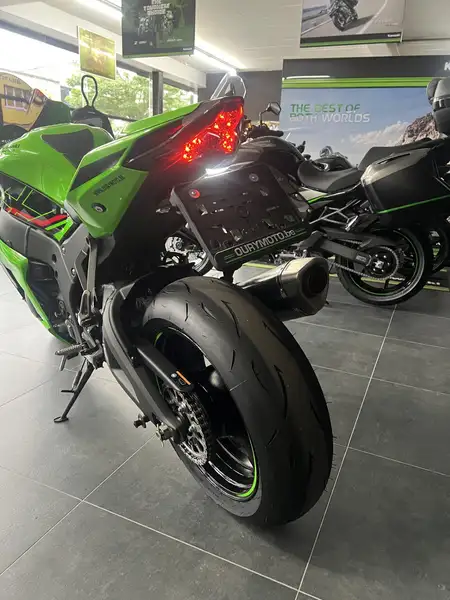 Kawasaki Ninja ZX-10R - foto 5