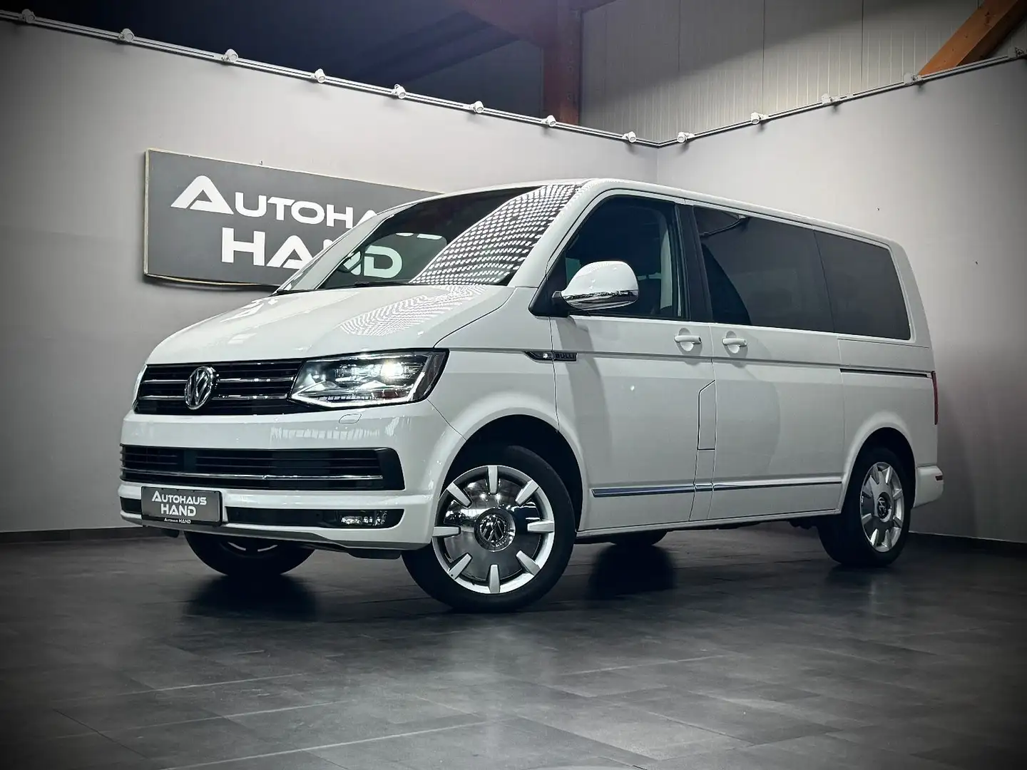 Volkswagen T6 Multivan T6 MULTIVAN*2.0 TDI*70 JAHRE*ACC*KAMERA*AHK*2.Hd Blanc - 1