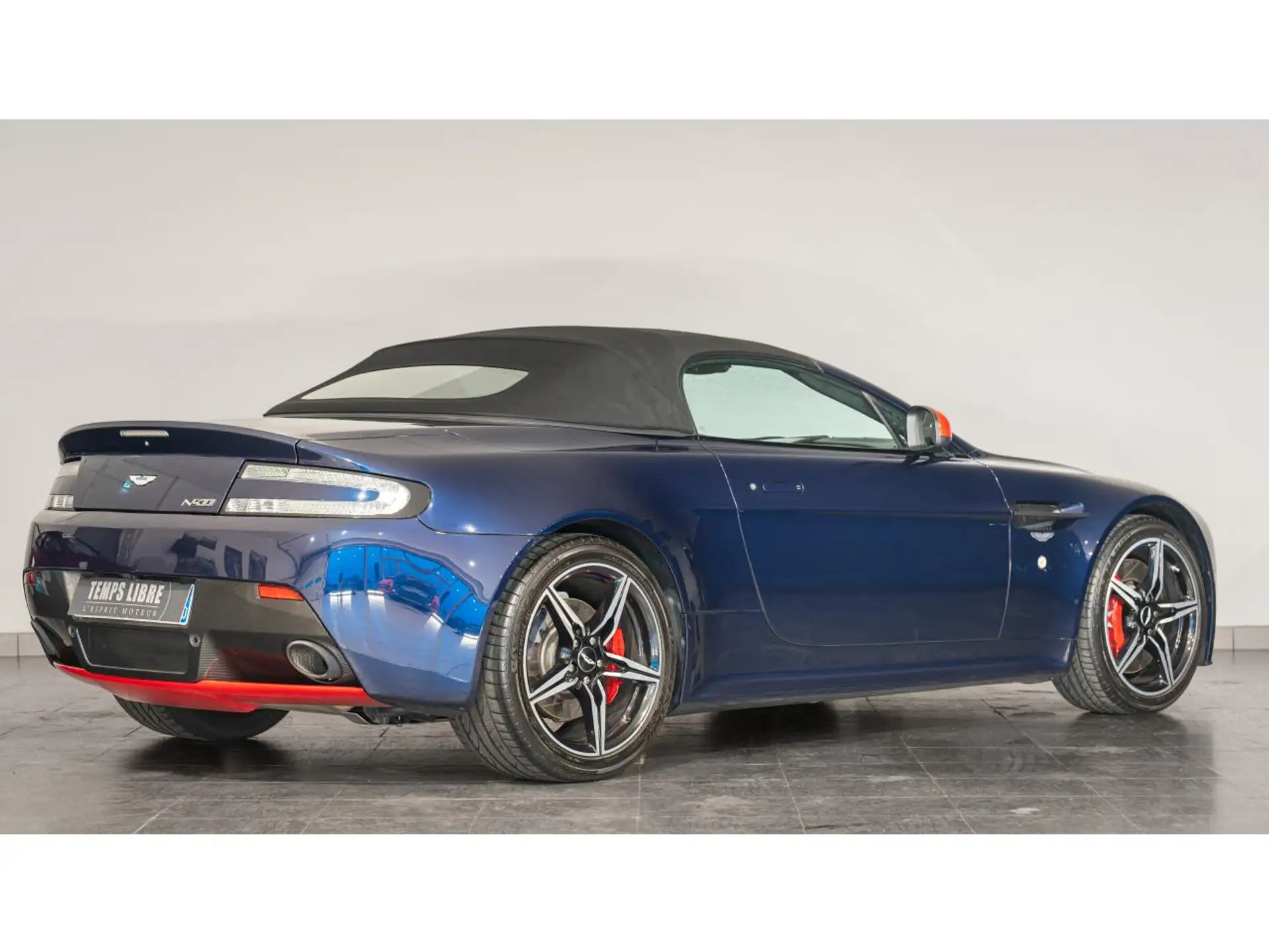 애스턴마틴 밴티지 Roadster 2015 네이비 사진 7