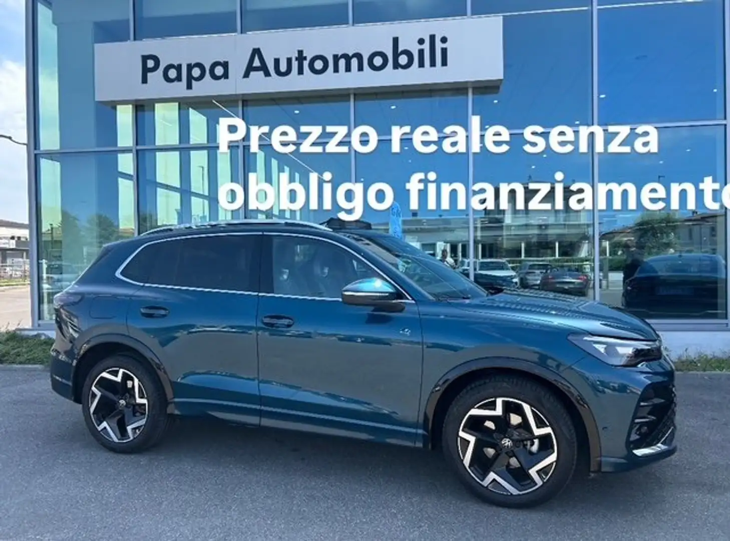Volkswagen Tiguan R-LINE TSI 150 CV TETTO APR / BAULE EL. 2 ANNI Blu/Azzurro - 1
