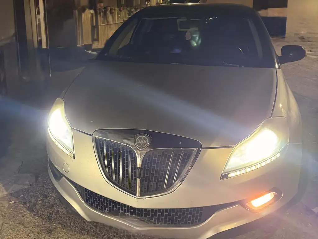 Lancia Delta 2011 из Европы — купить под ключ