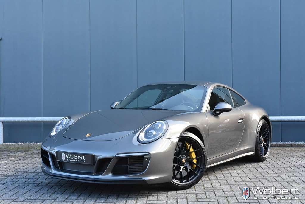 Porsche 991