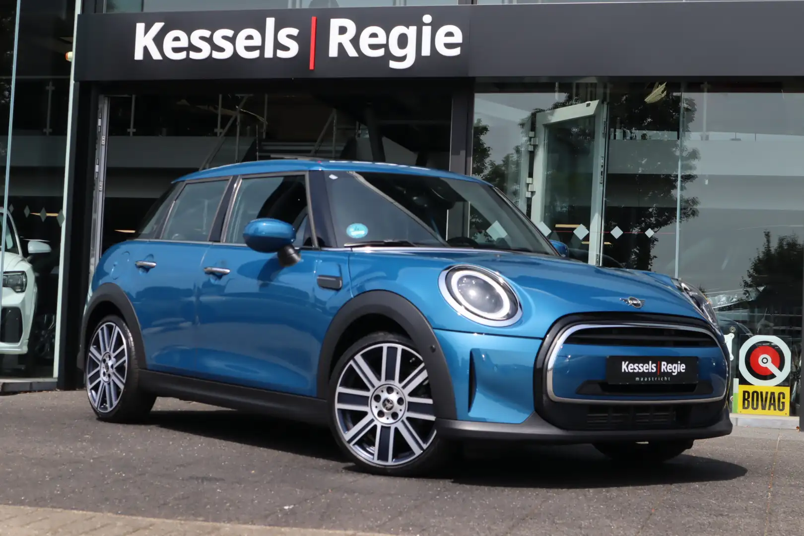 MINI Cooper Mini 1.5 MINI Yours Trim Pano Leer HuD Led Camera Bleu - 1
