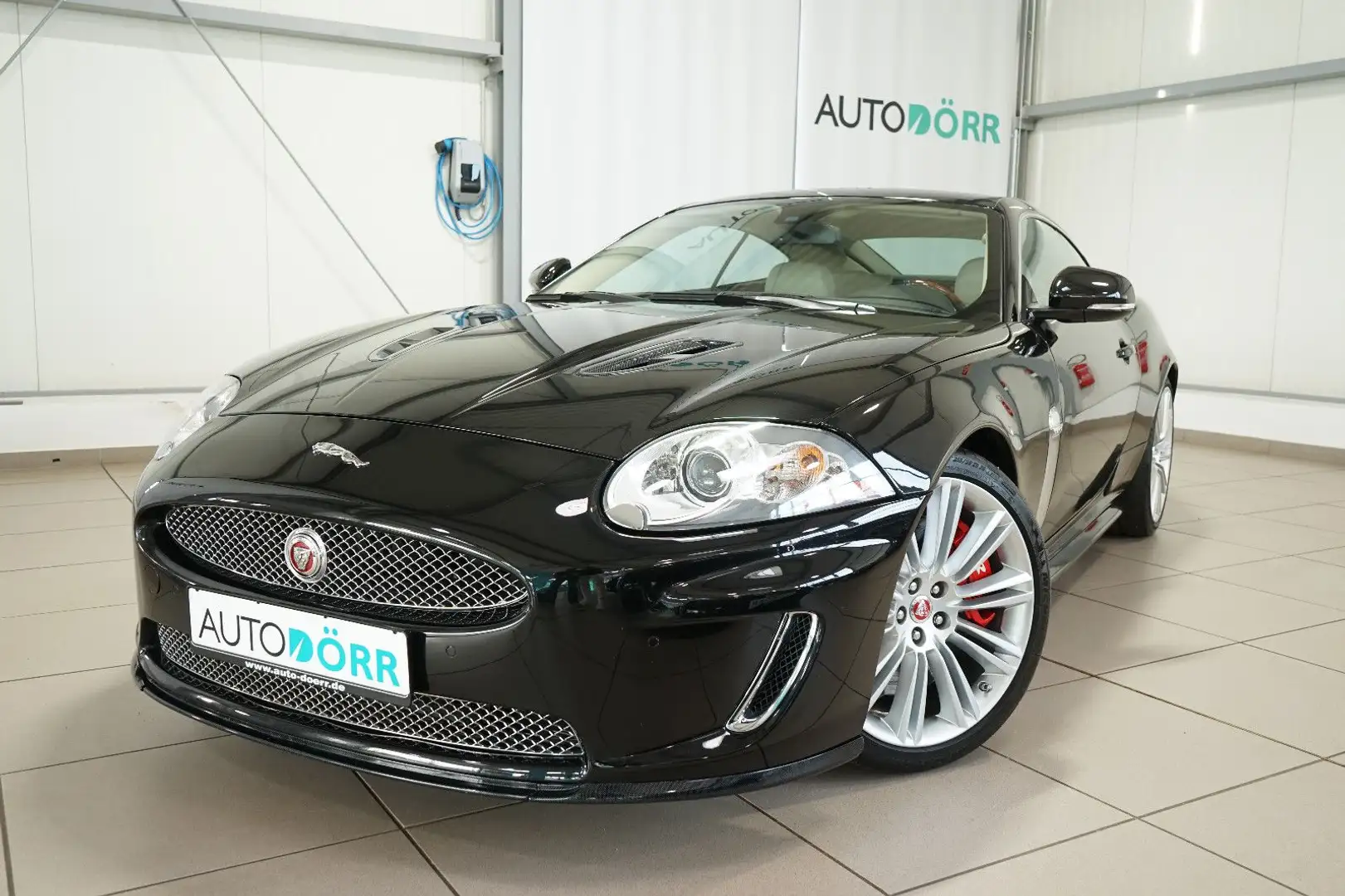 Jaguar XKR 5.0 V8 Kompressor Coupe Alpin+Lenkradhz+Navi Schwarz - 1
