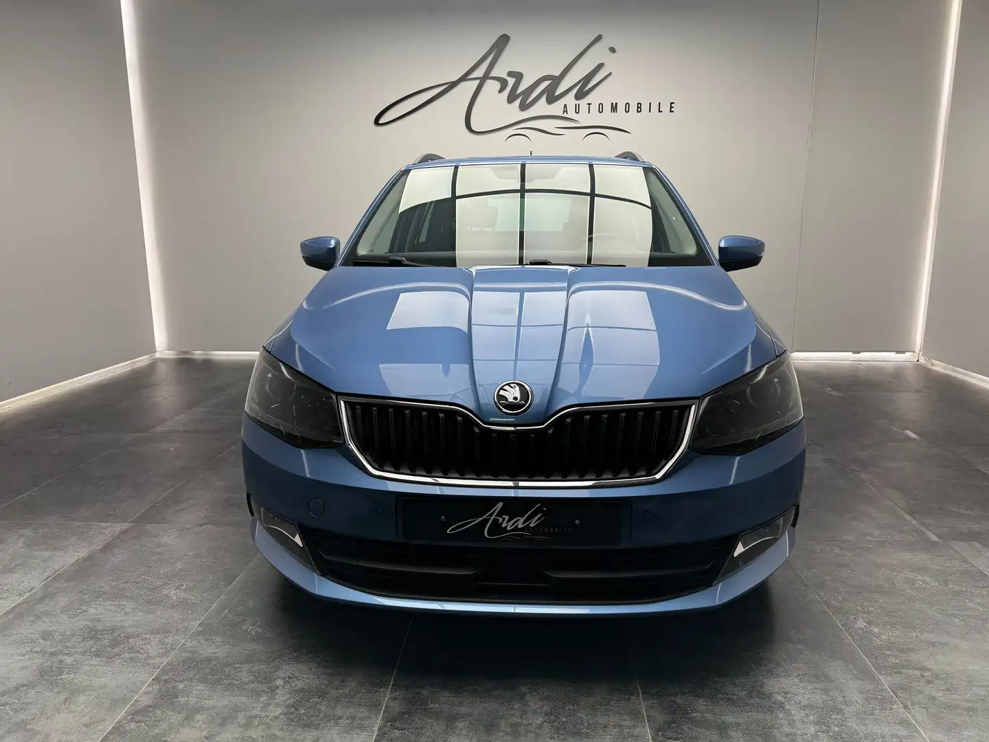 Skoda Fabia 1.2 TSI *GARANTIE 12 MOIS*1er PROPRIETAIRE*GPS* Blauw - 2