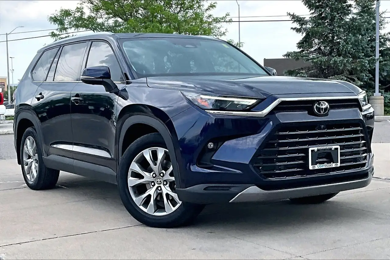 Toyota Grand Highlander снимка Toyota Grand Highlander