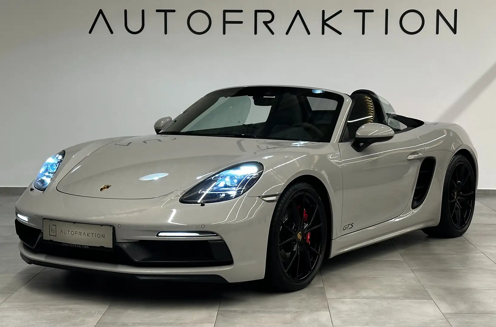 Porsche Boxster GTS Gris - 1