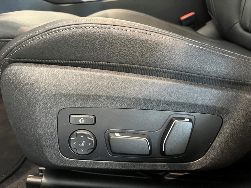 BMW 340 xDrive Touring Sportpaket AD El. Panodach Panorama — photo 8