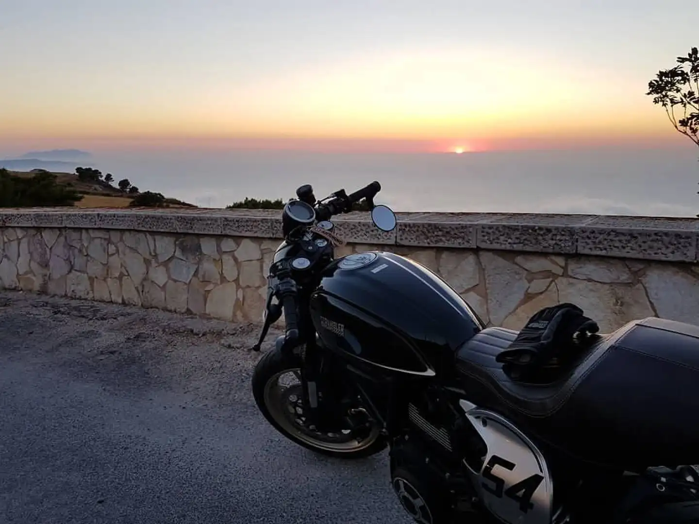 Ducati Scrambler Cafè Racer - 2