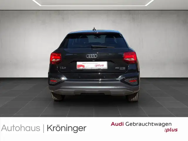 Audi Q2 view 6