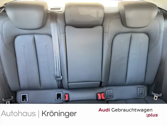 Audi Q2 view 10