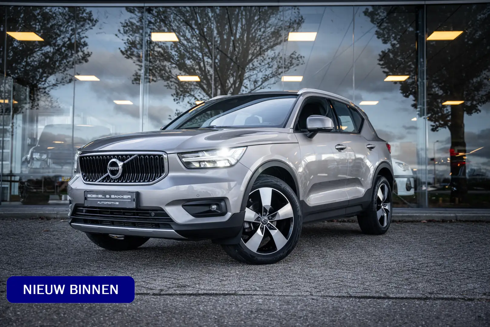 Volvo XC40 1.5 T2 Business Pro Aut.8 ** Panodak ** Camera ** Grigio - 1