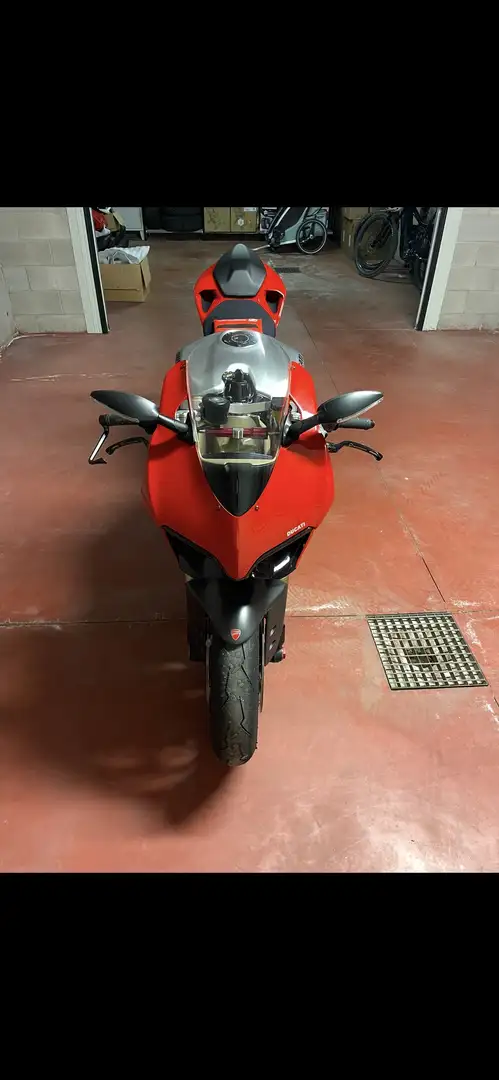 Ducati 1199 Panigale v2 - 2