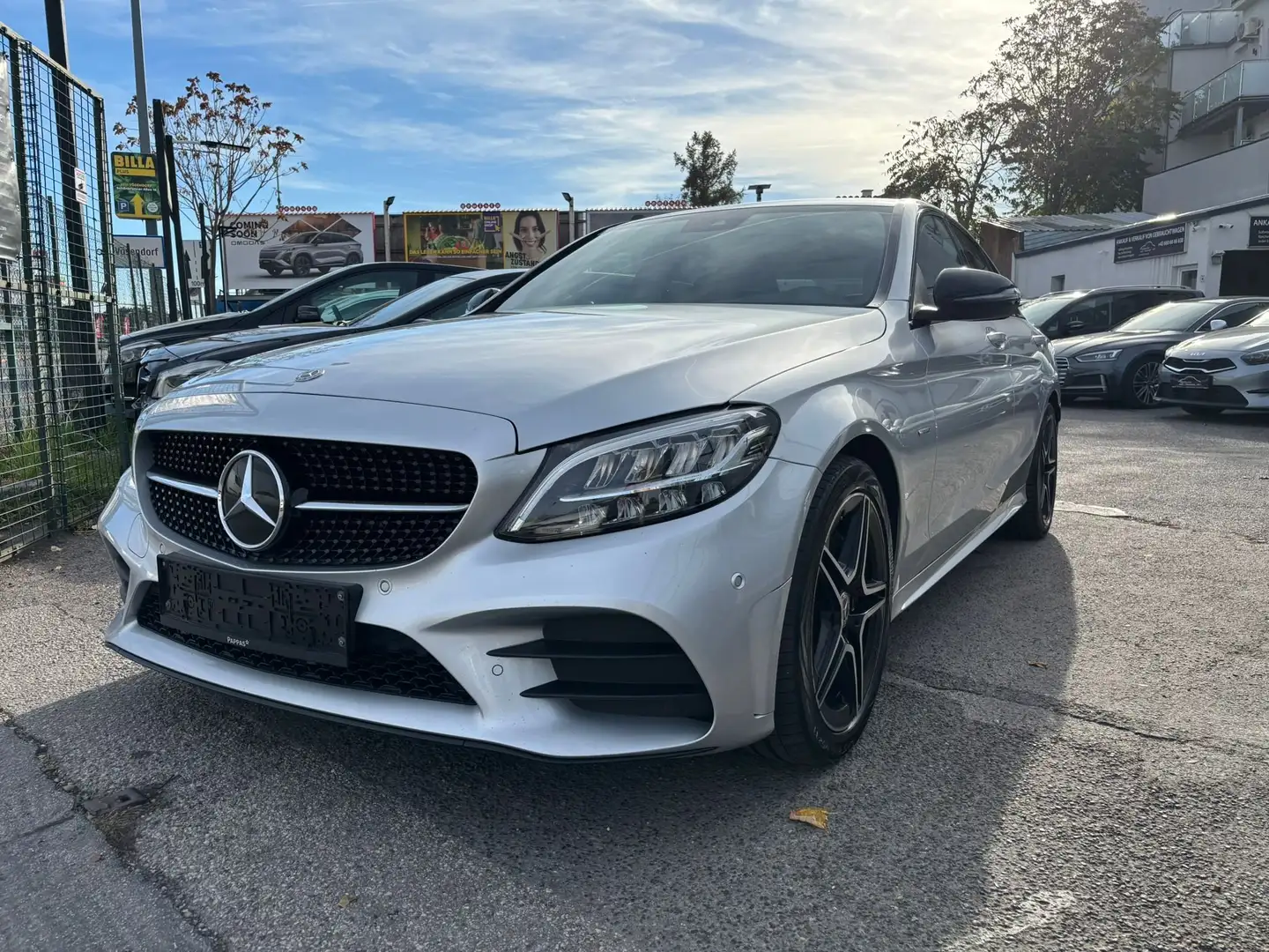 Mercedes-Benz C 220 d Autom. 194PS **AMG Line** Servicegepflegt 1A top Grau - 1