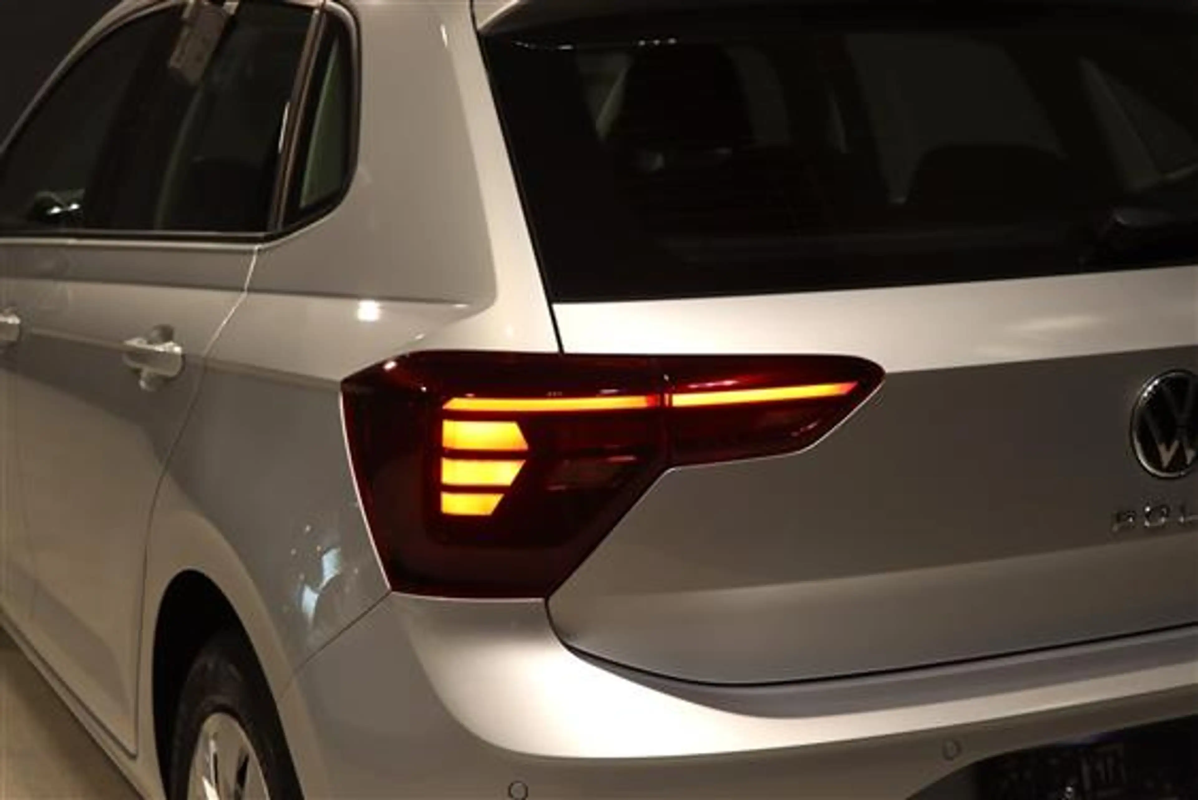Volkswagen Polo 1.0L TSI LIFE — photo 20