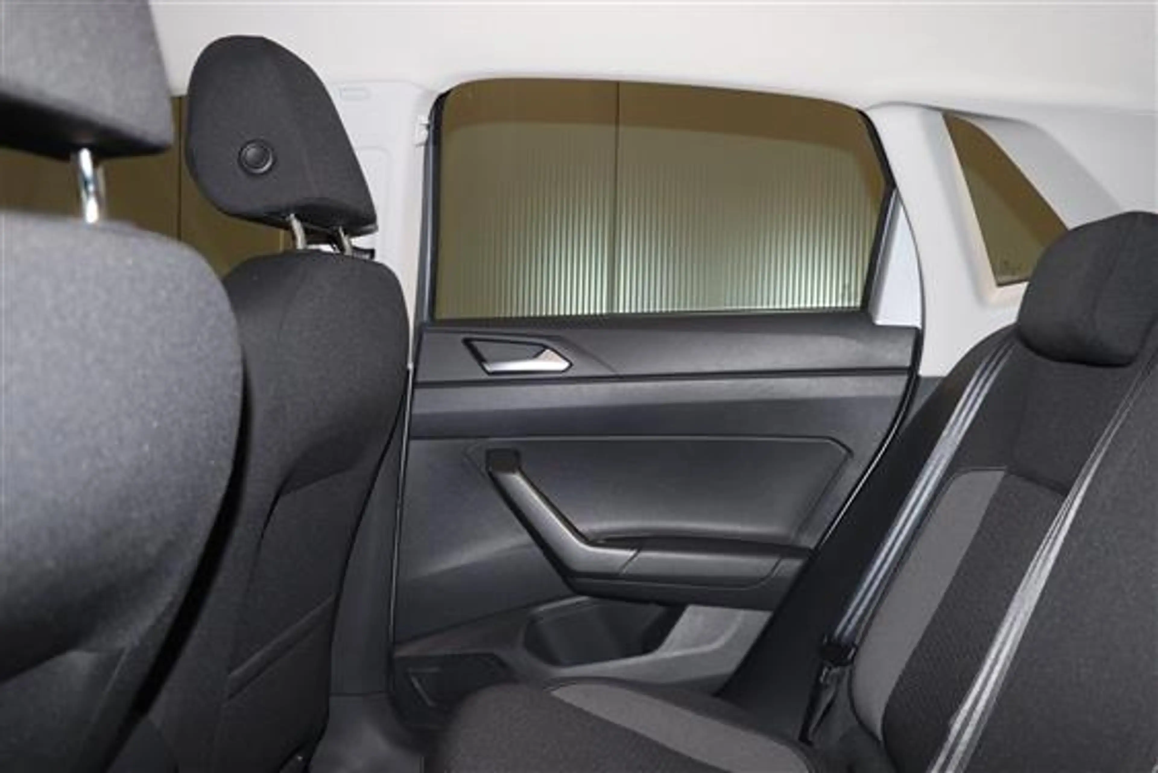 Volkswagen Polo 1.0L TSI LIFE — photo 6