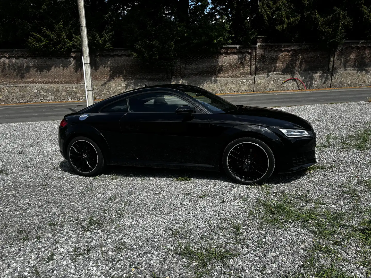 Audi TT Coupé 1.8 TFSI *ETAT SHOWROOM* - 2