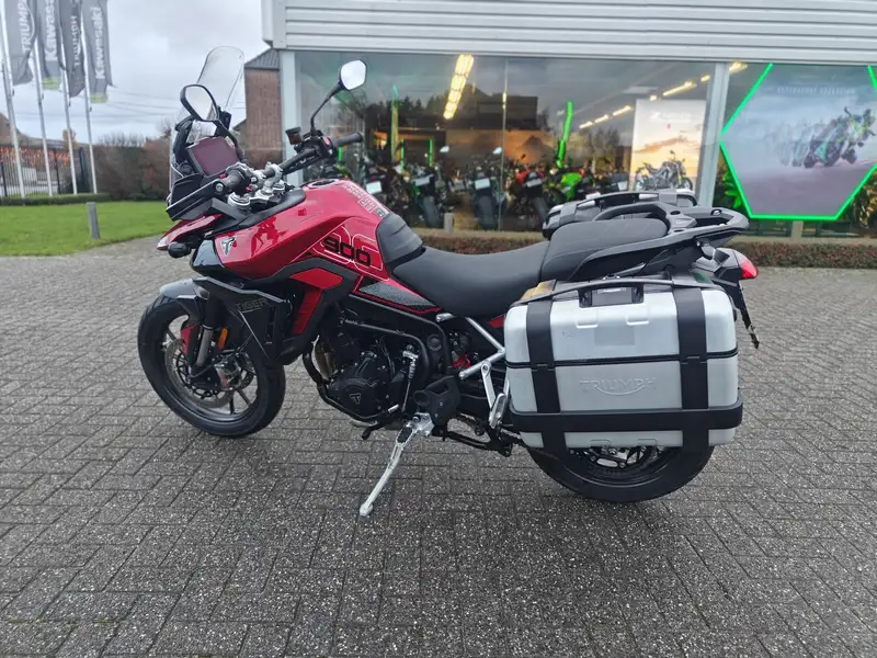Triumph Tiger 900 - foto 6