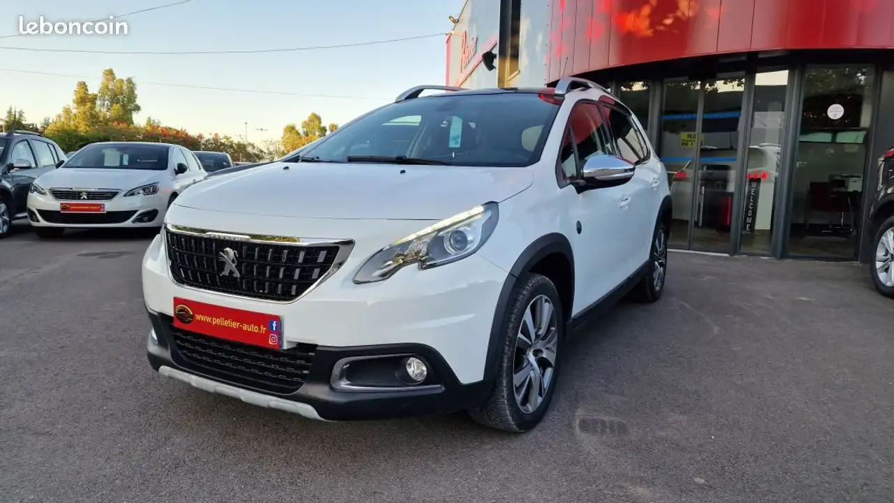 Peugeot 2008 1.2 110ch SetS EAT6 Crossway