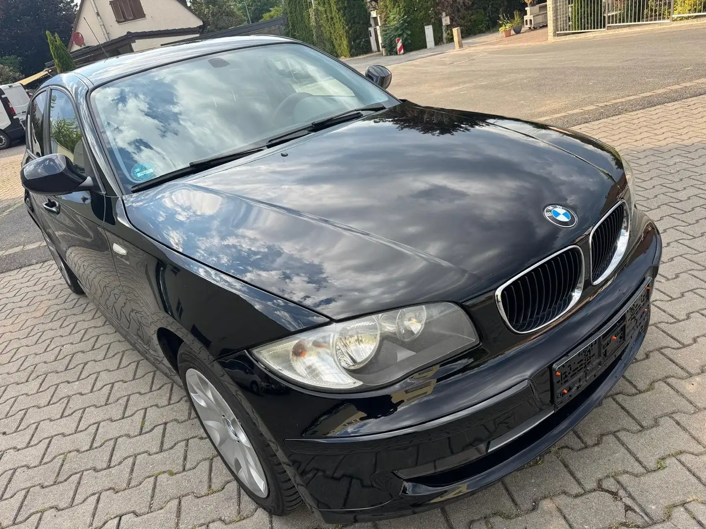 BMW 116 116i Noir - 1
