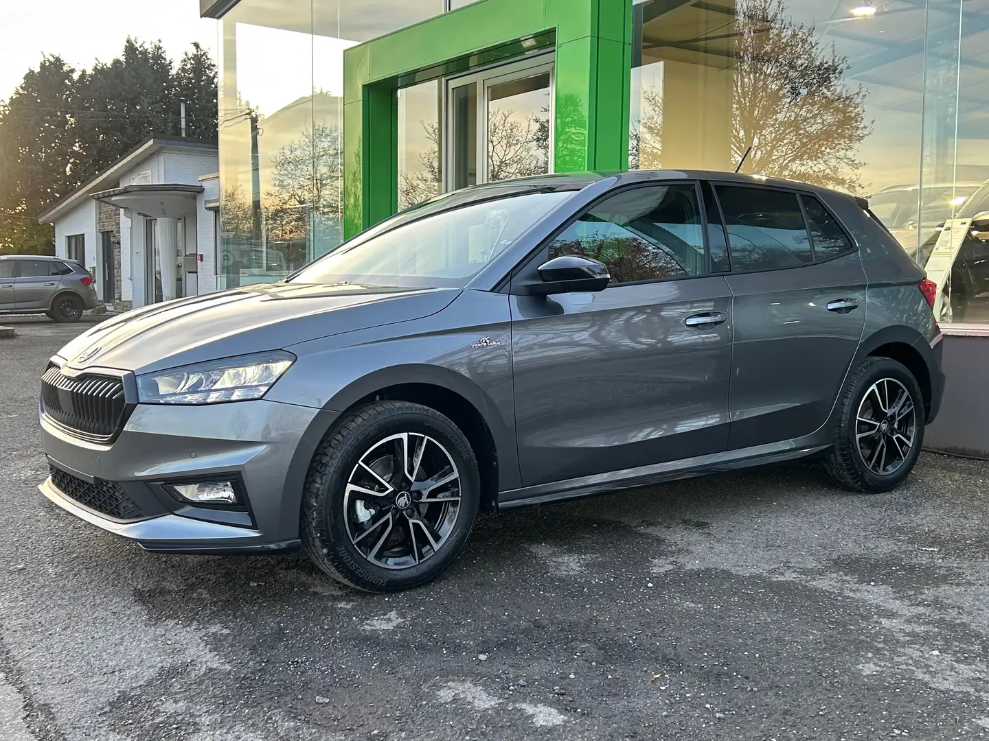 Skoda Fabia Fabia 1.0TSI Monte Carlo DSG NEUVE 0KM •CarPlay Grijs - 2