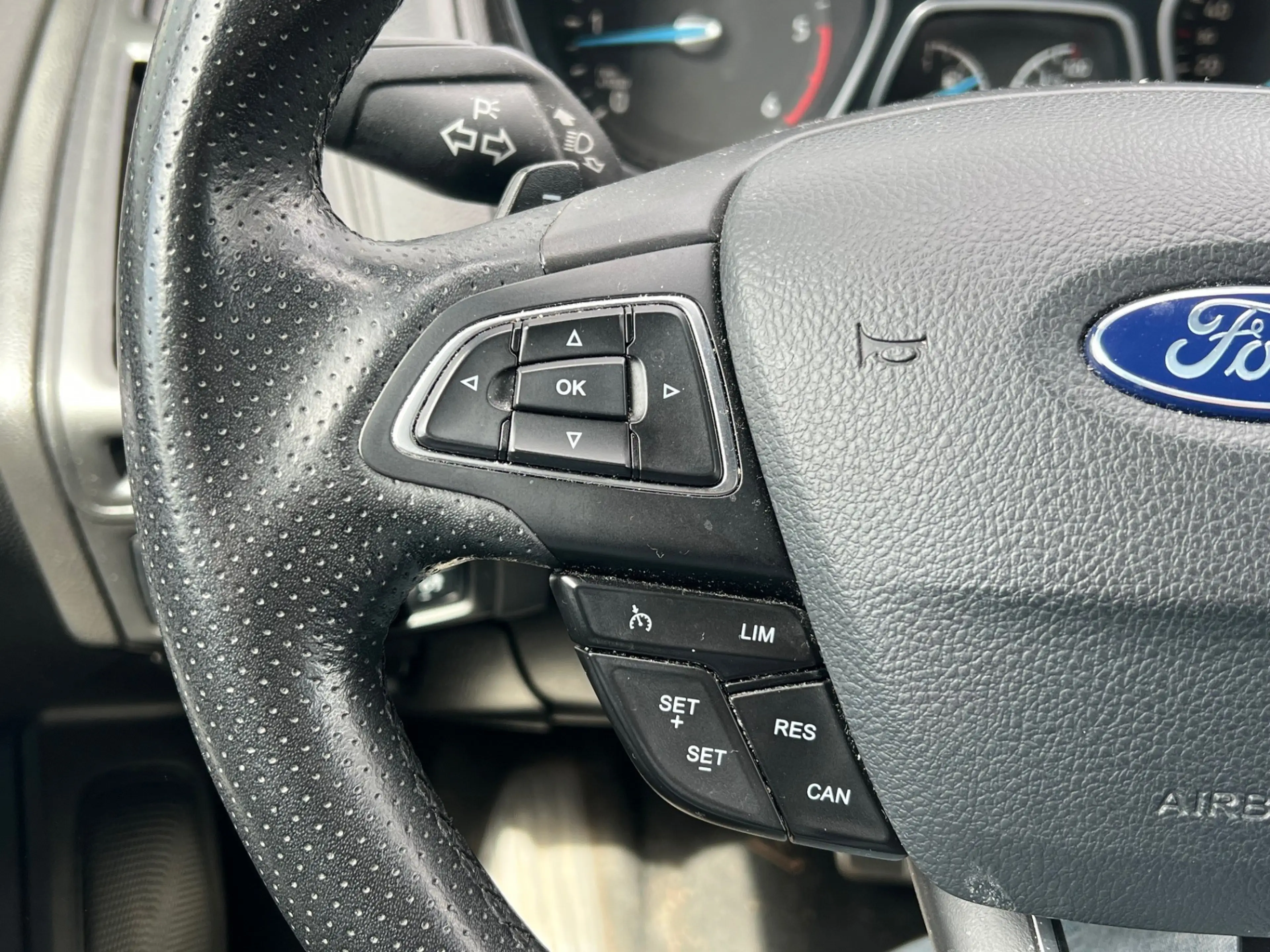 Ford Focus Wagon BWJ 2017 | 1.5TDCI 120PK ST-Line AUTOMAAT | — photo 5