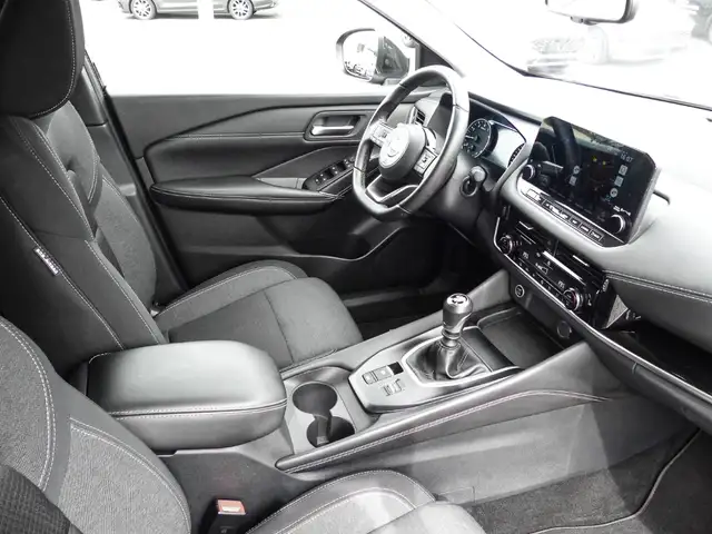 Nissan Qashqai view 4