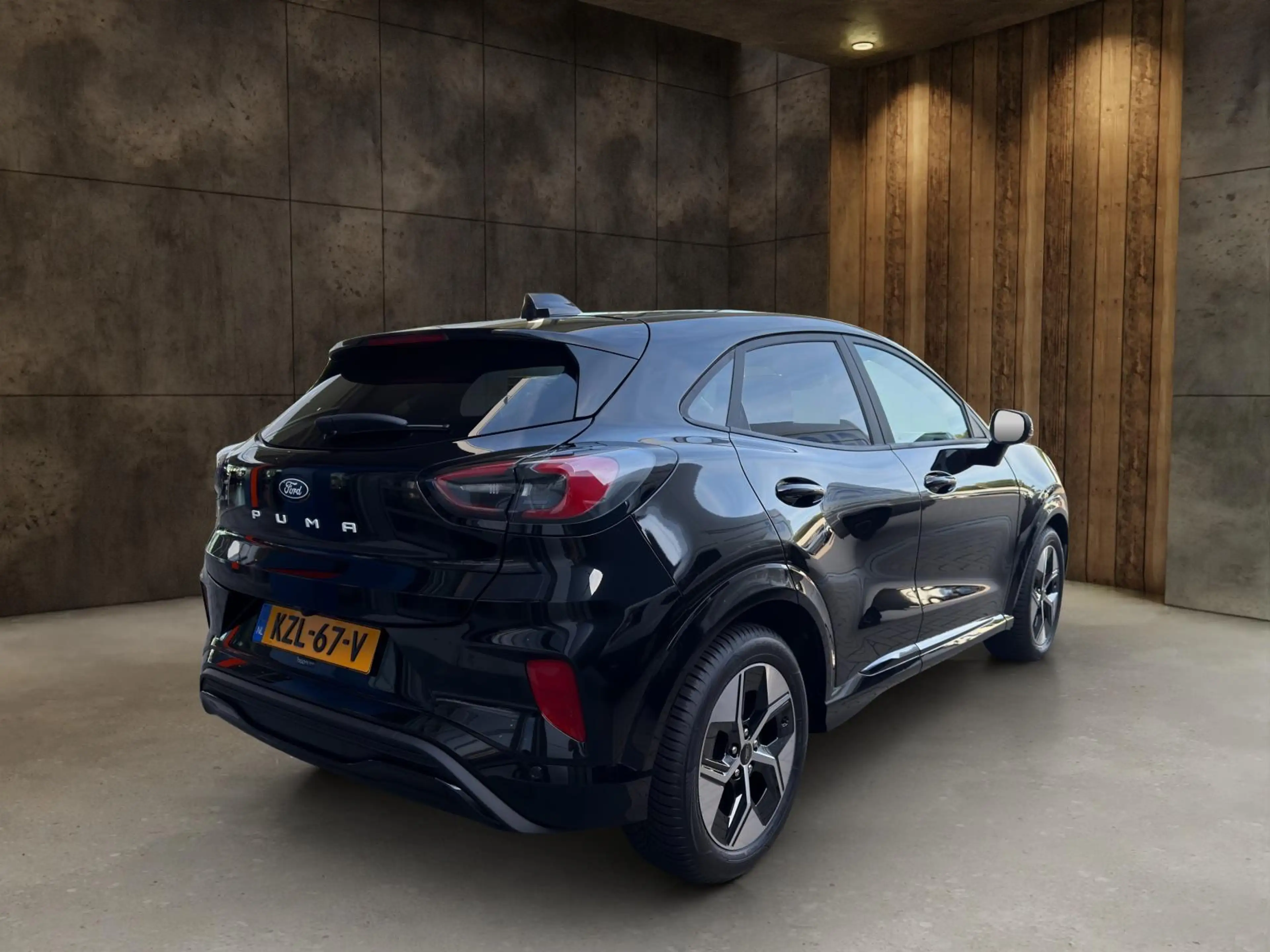 Ford Puma Gen-E Select 47 kWh — photo 3