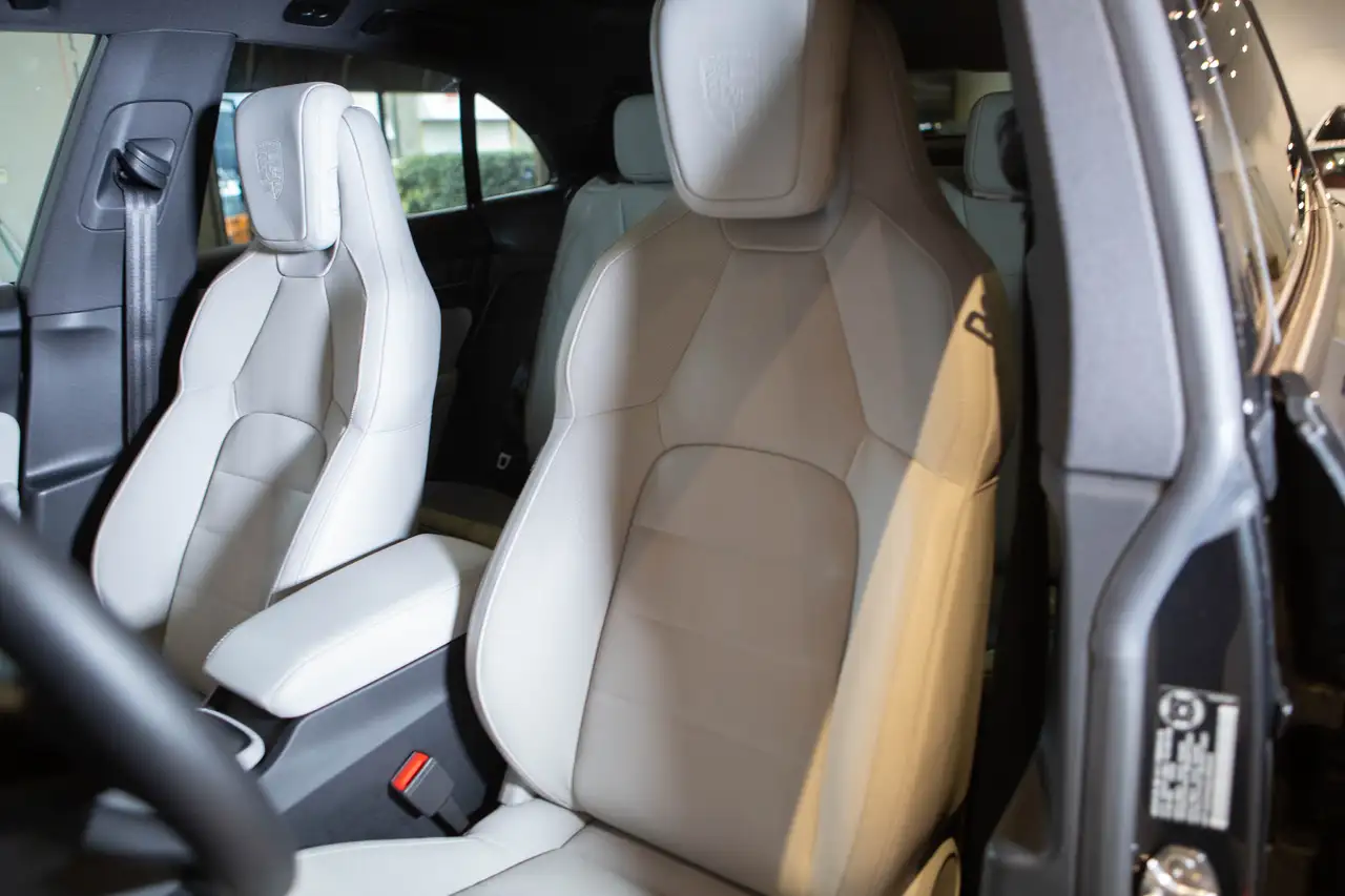 Porsche Macan снимка Porsche Macan