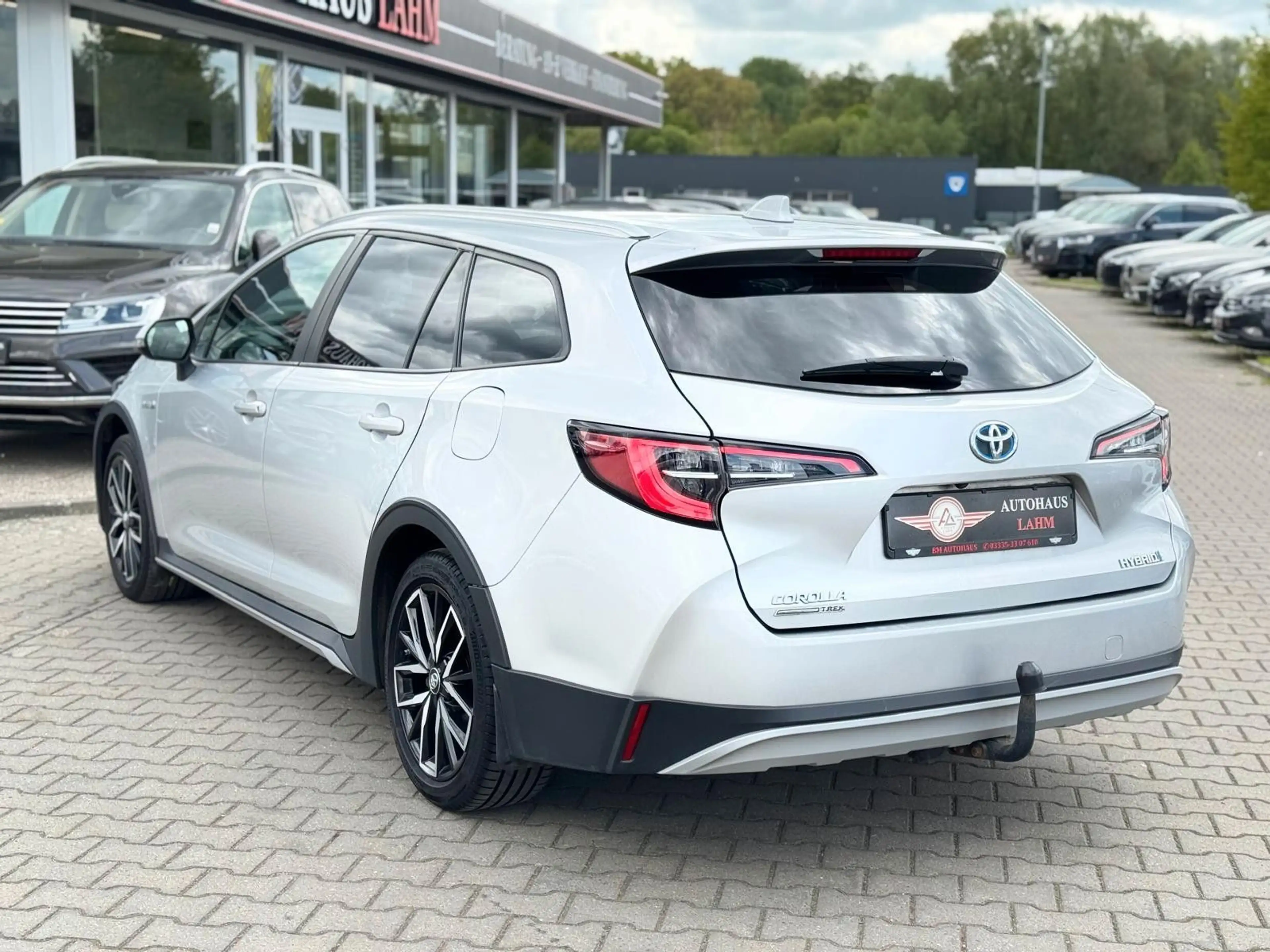 Toyota Corolla Touring Sports Hybrid"Trek"AHK*KEYLESS* — photo 6