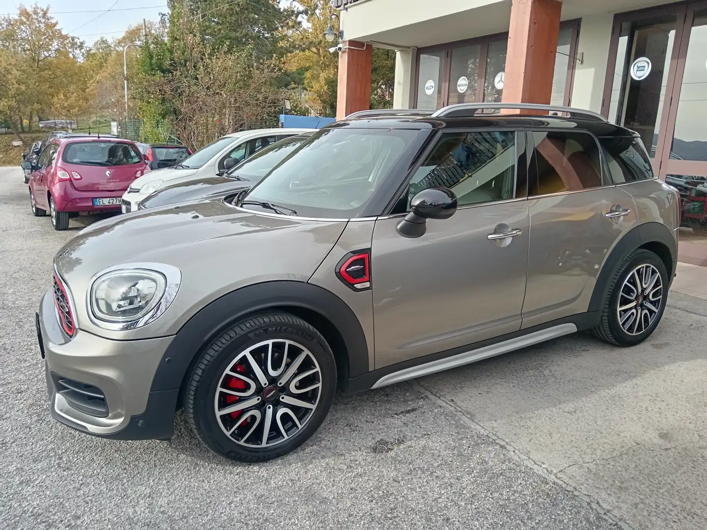 MINI John Cooper Works Countryman 2.0 231CV ALL4 JCW + PELLE + NAVI + LUCI AMBIENT Grigio - 2